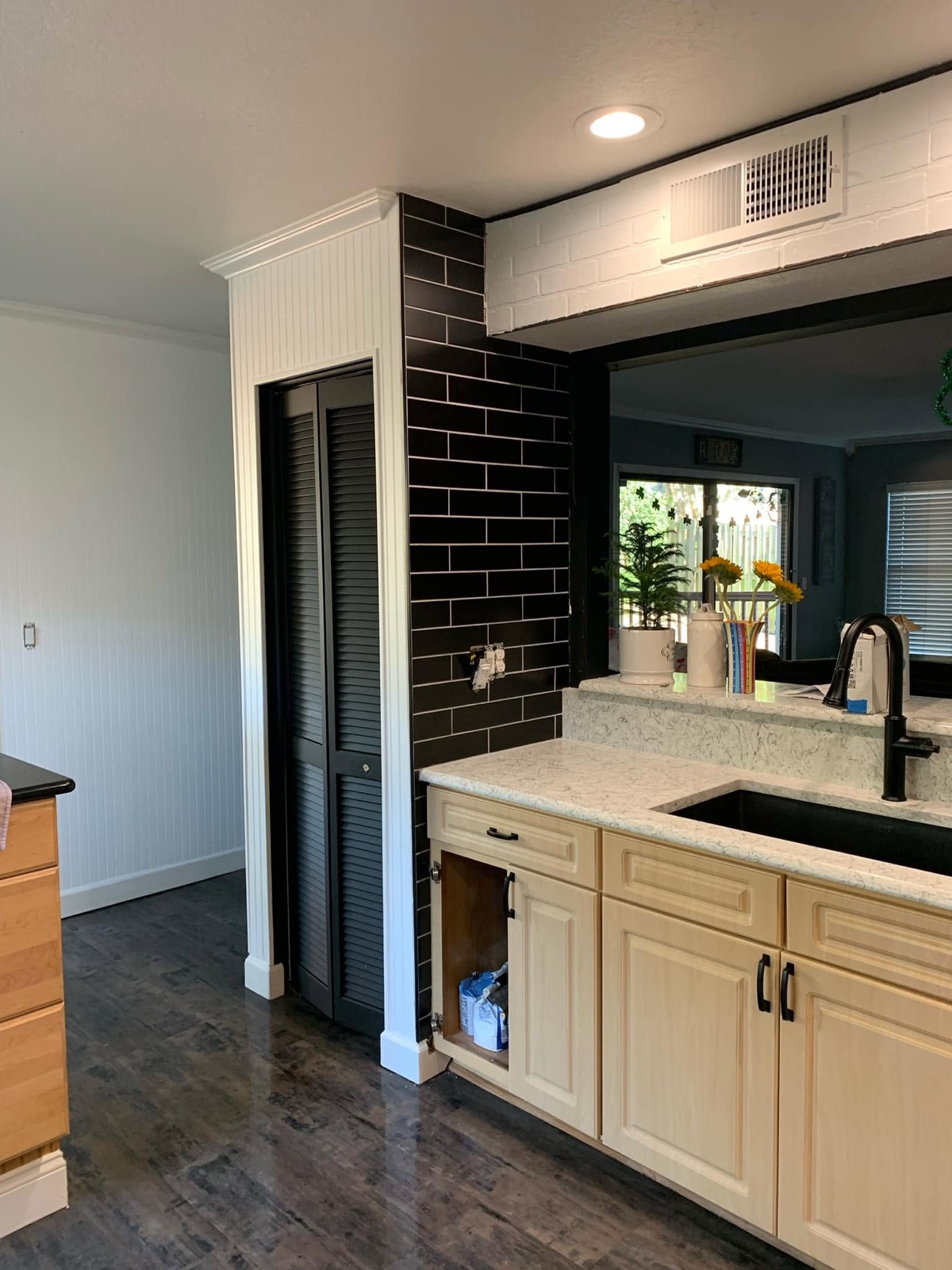 Coastal Matters Tile Kitchen Backsplashes project